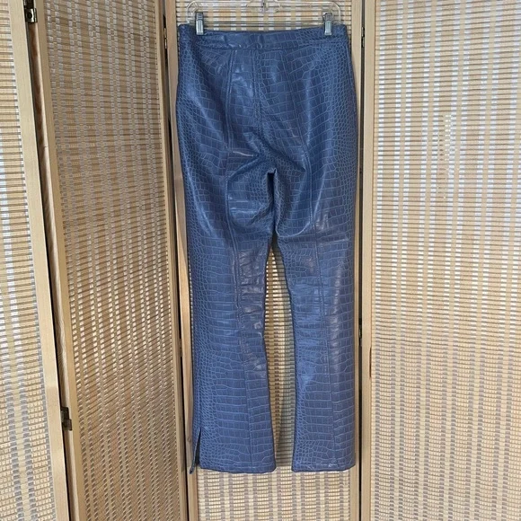 Hosbjerg Periwinkle Faux Crocodile Flared Leg Pants medium - Picture 3 of 8